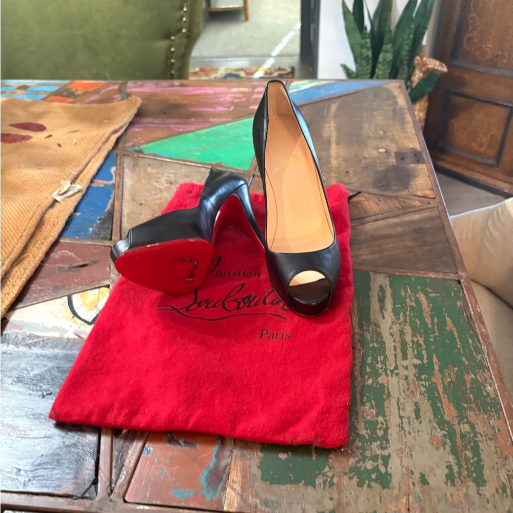 Christian Louboutin Black Patent Leather Peep-Toe Pumps with Red Sole